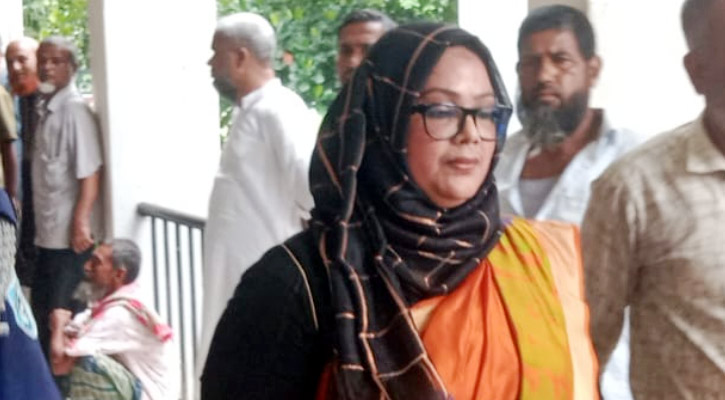১০ দিন কারাবাসের পর জামিনে মুক্ত কুড়িগ্রামের সেই ডিসি  