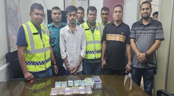 চুরি হওয়া টাকার আংশিক উদ্ধার, মোটরসাইকেলসহ গ্রেপ্তার ১