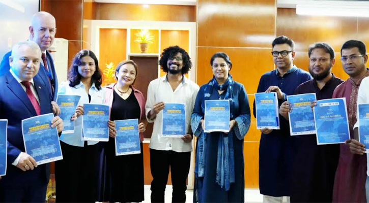 যুব প্রজন্ম জলবায়ু সংকট মোকাবিলায় বেশি অবদান রাখতে পারে: পরিবেশ উপদেষ্টা 