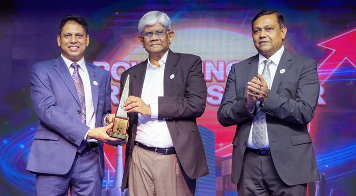 বাংলাদেশ বিজনেস অ্যাওয়ার্ডে আবারও বর্ষসেরা প্রতিষ্ঠানের সম্মাননা পেল ওয়ালটন