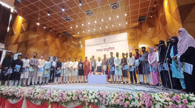 শপথ নিলেন চাকসুর নির্বাচিত প্রতিনিধিরা